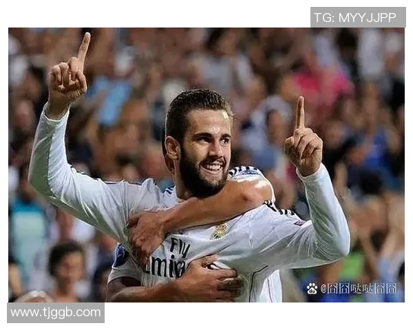 意甲激战：多特蒙德补时绝杀热刺全场沸腾瞬间回顾