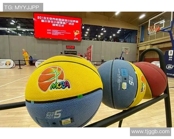 锦州姚明亮的奋斗故事与篮球梦想的追逐之路