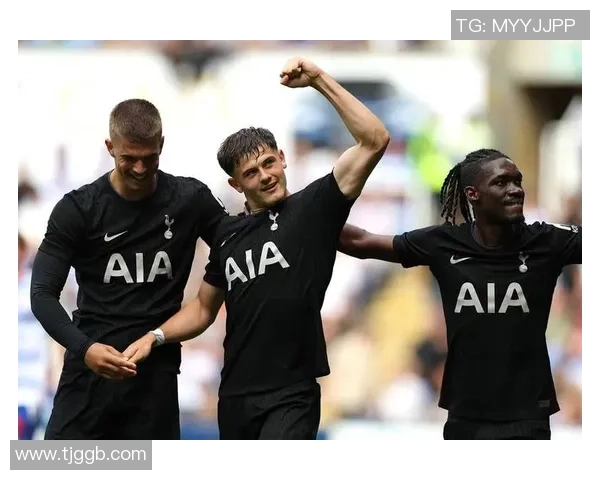 热刺与尤文图斯友谊赛激战成平局战术分析与精彩瞬间回顾