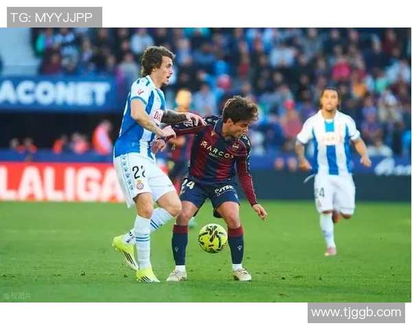 西甲惊现历史冷门多特蒙德逆转本菲卡红牌风波引发全场热议