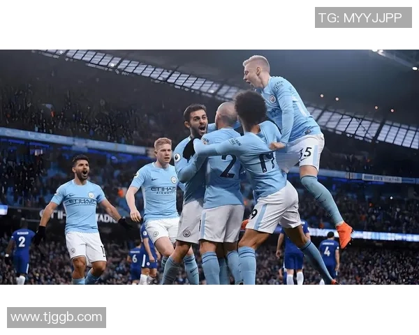 意甲焦点战曼城与巴黎圣日耳曼激战成平红牌事件引发全场热议