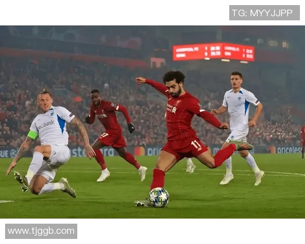 中超精彩对决曼城逆转里昂补时绝杀引发全场狂欢