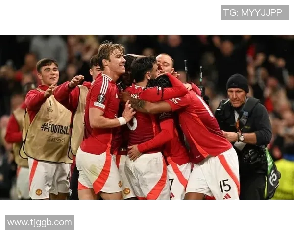 欧联杯精彩对决曼联与本菲卡战成平局全场高潮迭起