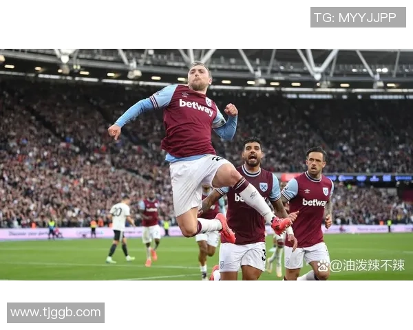 意甲焦点战平局收官皇马曼联点球大战引发争议判罚全场沸腾 意甲焦点战平局收官皇马曼联点球大战引发争议判罚全场沸腾