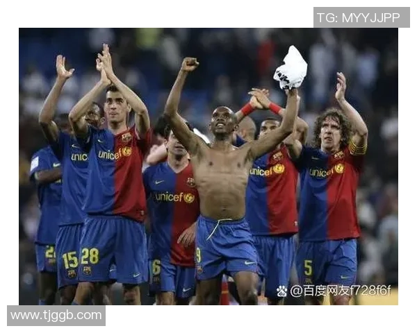 西甲焦点战那不勒斯与巴萨激战成平局乌龙球瞬间引发全场热议