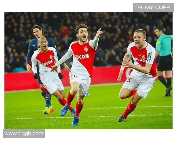 英超精彩对决本菲卡完胜莱比锡神扑瞬间点燃全场激情解析